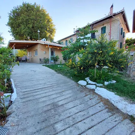 Tsanes Holiday home