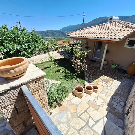 Tsanes Holiday home